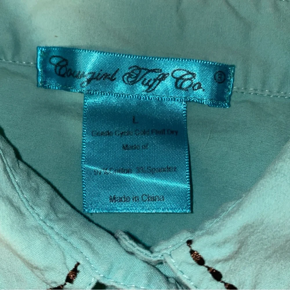 Cowgirl Tuff button down western motif on shoulders and back brown stitches - Picture 3 of 3